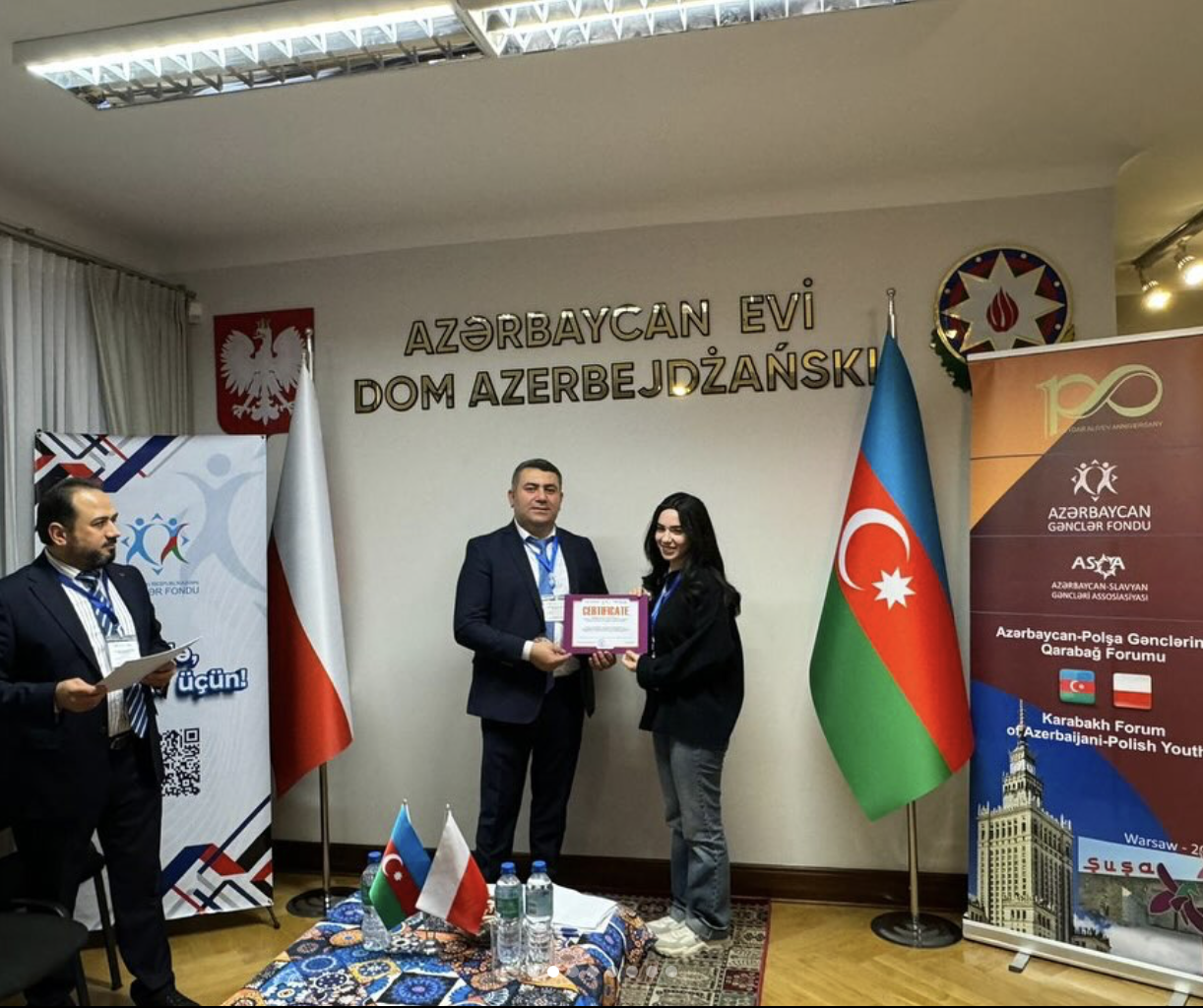 Azərbaycan - Polşa Gənclərinin Qarabağ Formu